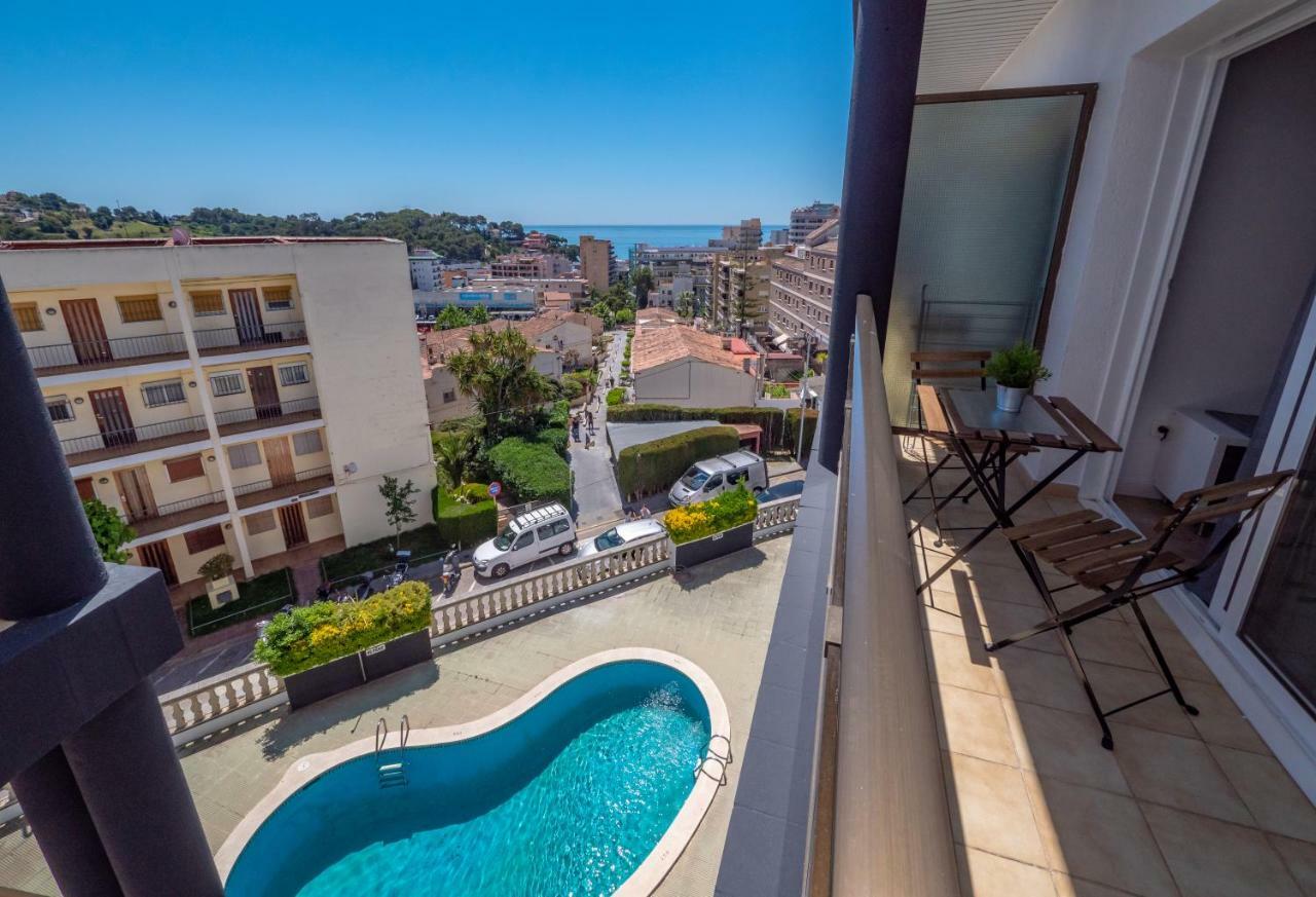 Apartamentos Ar Melrose Place Льорет-де-Мар Экстерьер фото