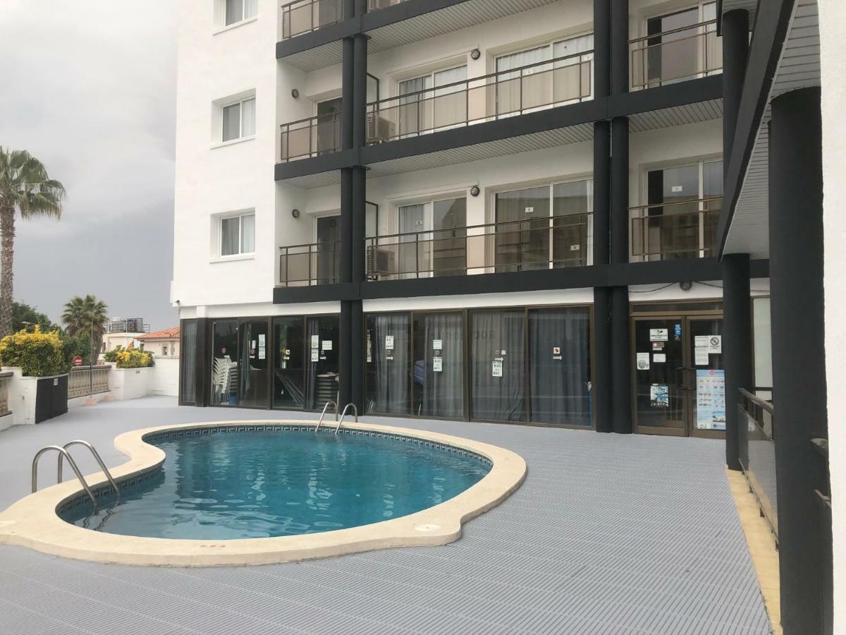 Apartamentos Ar Melrose Place Льорет-де-Мар Экстерьер фото